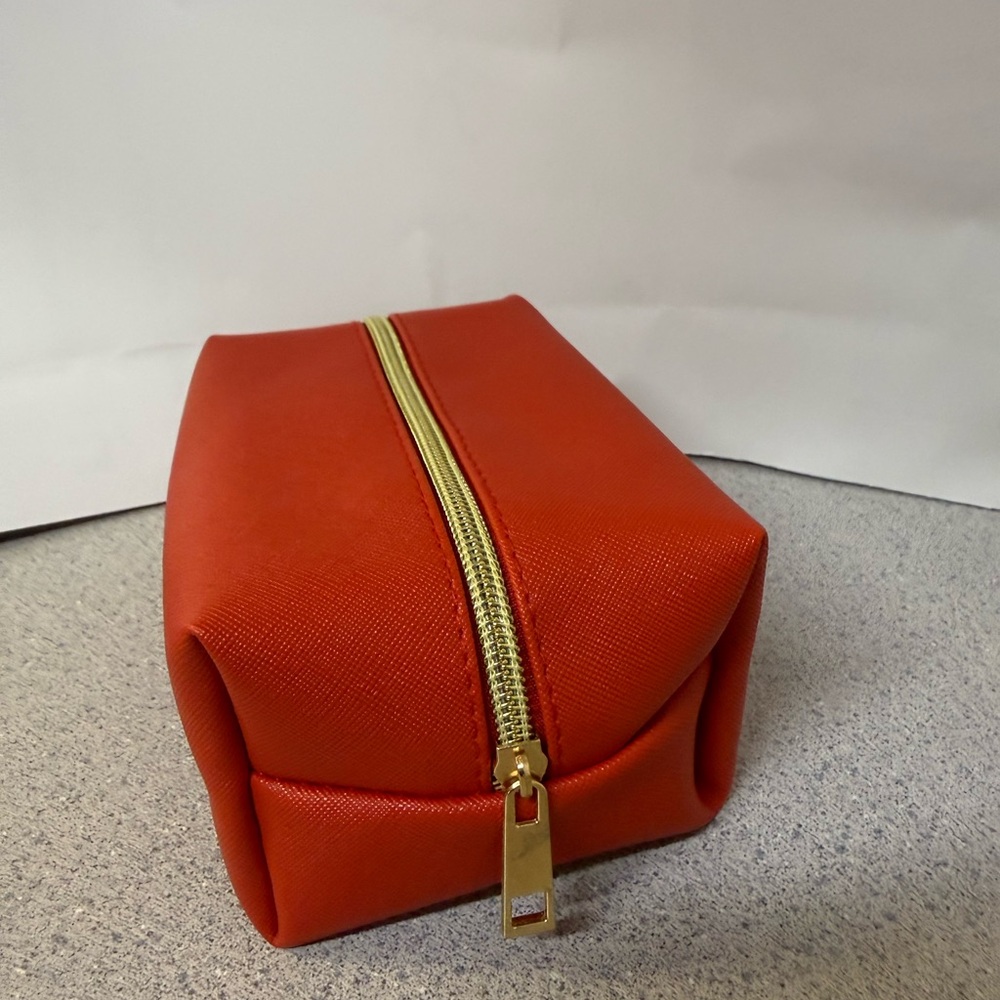 Red Rectangular Cosmetic Pouch with Gold Zipper - Picture 6 of 6